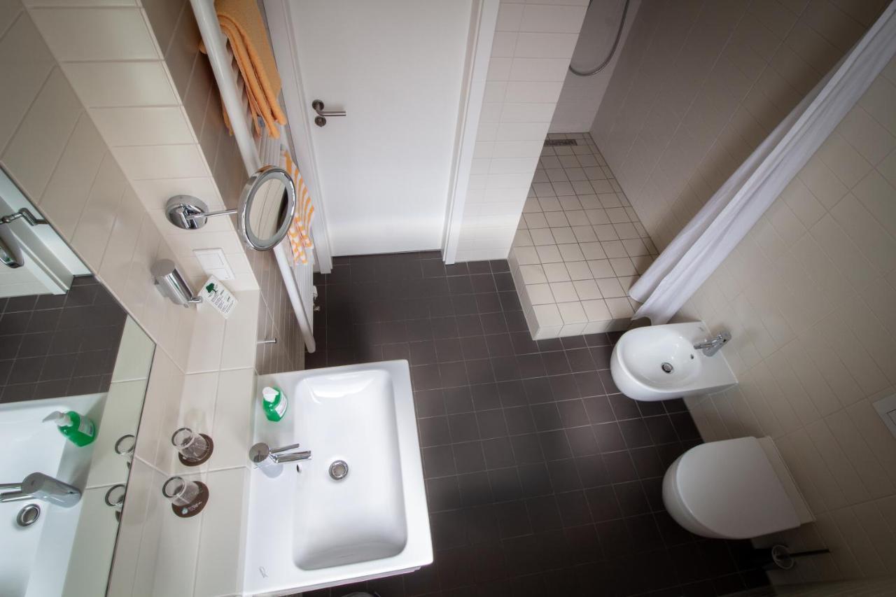 Hotel Goldene Gans Mannheim Bagian luar foto